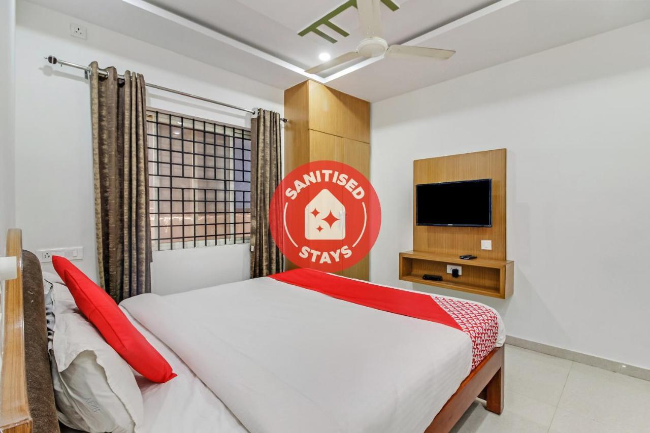 Oyo 28303 Yesh Comforts Otel Madikeri Dış mekan fotoğraf
