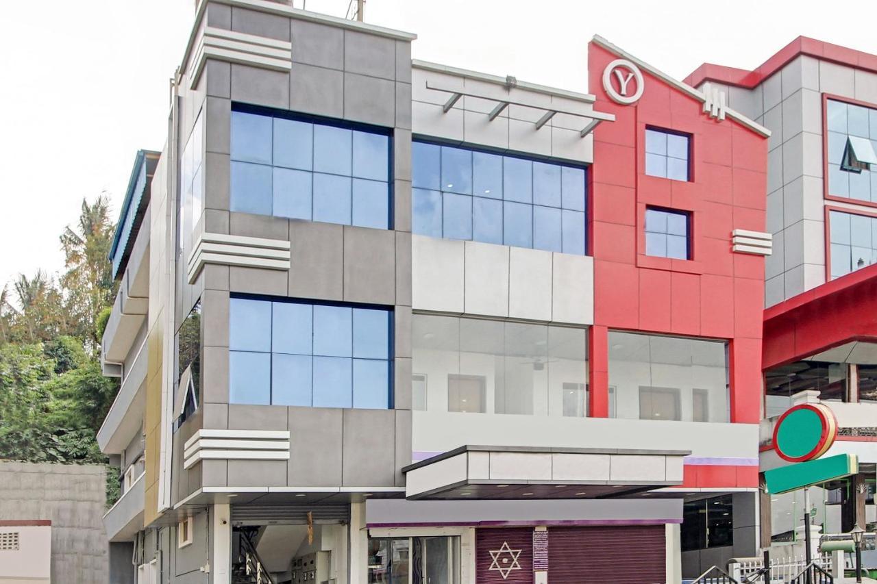 Oyo 28303 Yesh Comforts Otel Madikeri Dış mekan fotoğraf