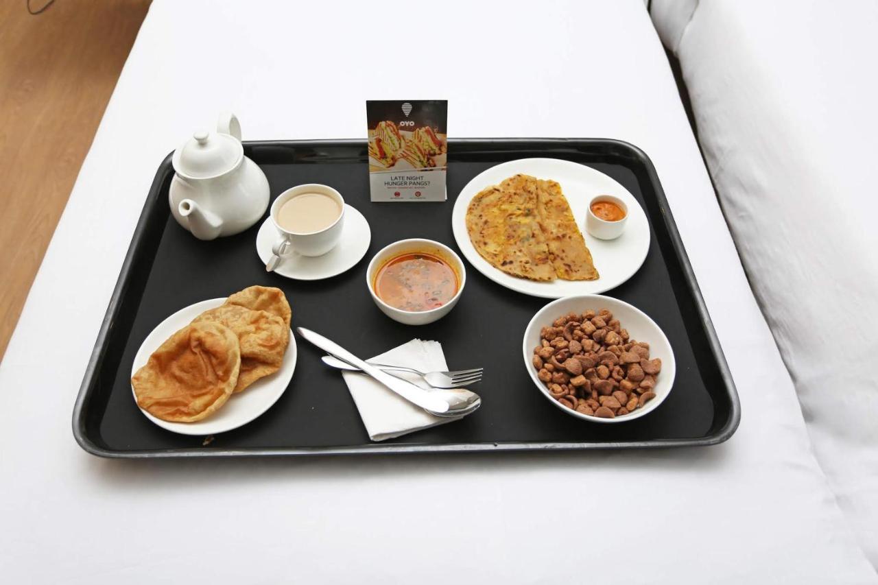 Oyo 28303 Yesh Comforts Otel Madikeri Dış mekan fotoğraf